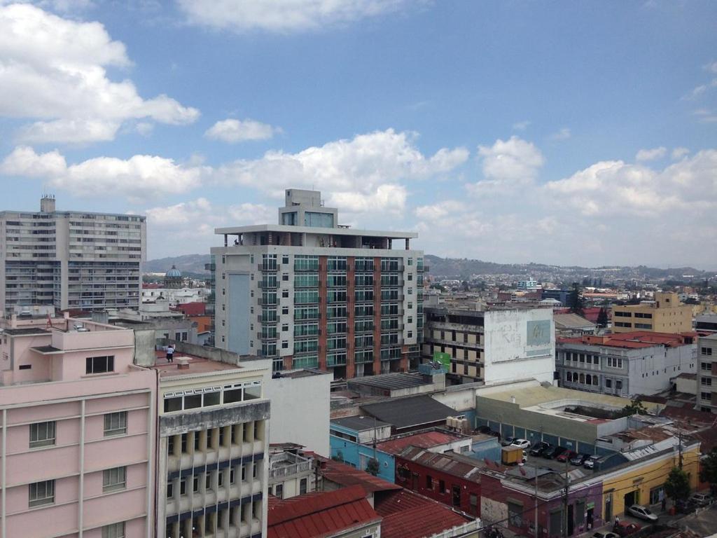 Entre Rosas Y Flores Guatemala City Ngoại thất bức ảnh